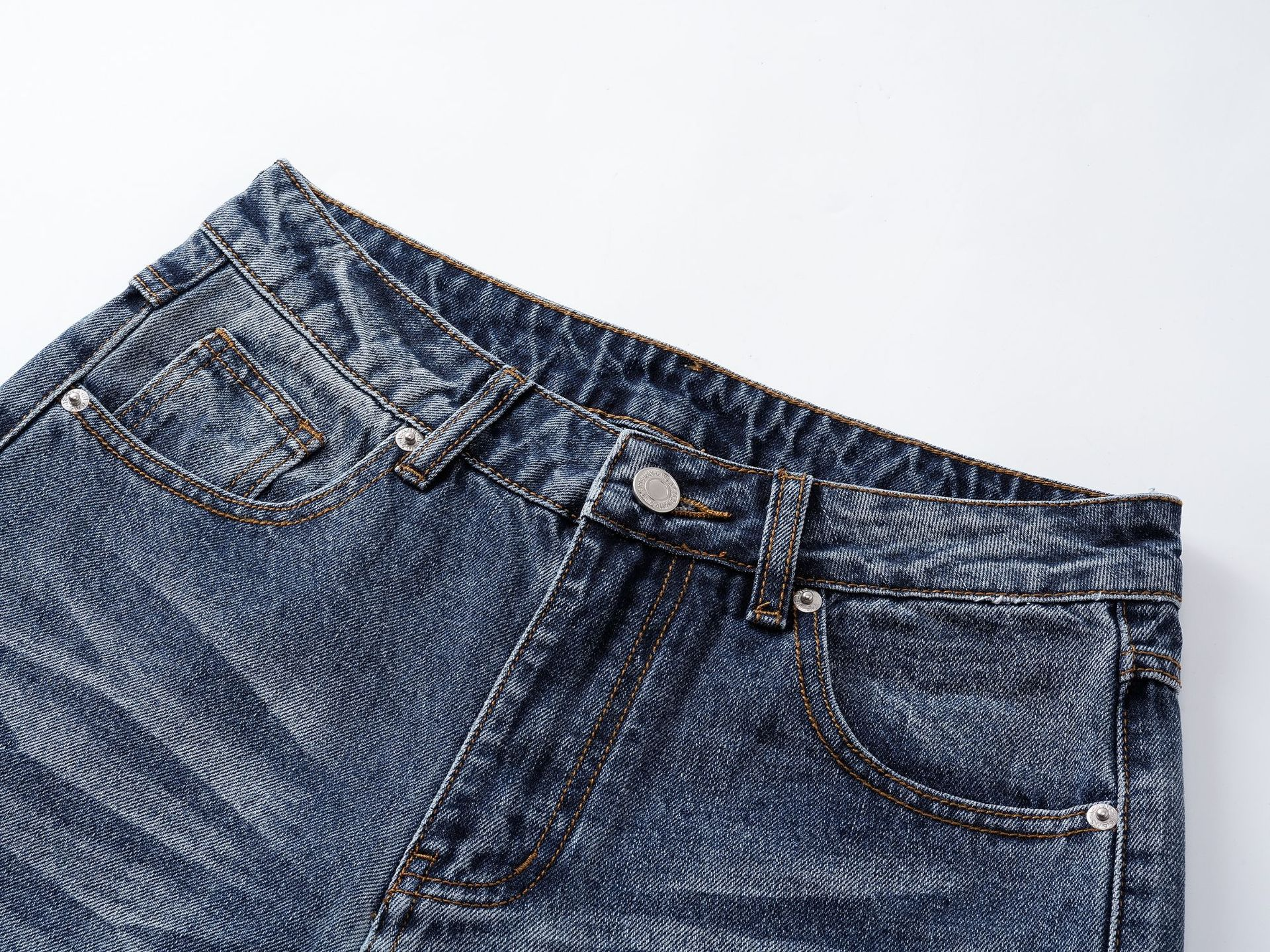 ダメージ加工ストレートデニムパンツ